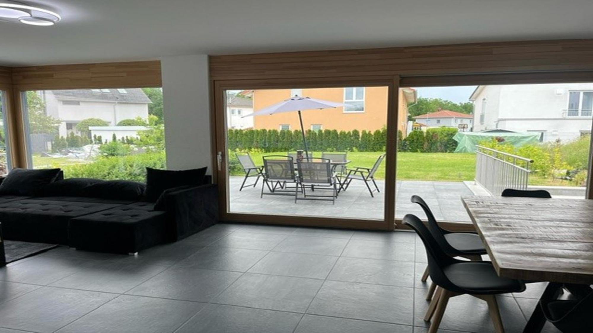 Moderne Ferienwohnung Sonnenbuehl Singen  Exterior foto